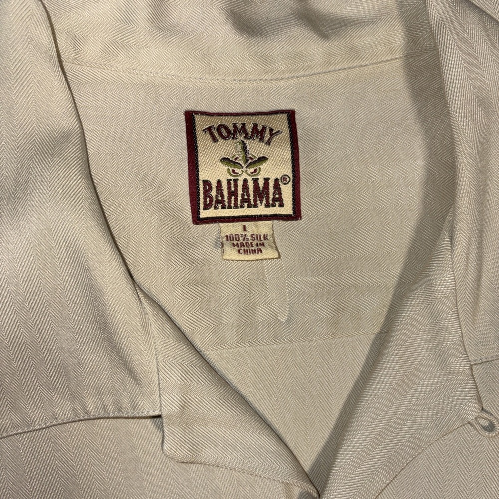 Tommy Bahama silk tan shirt size Large button up - Picture 6 of 7